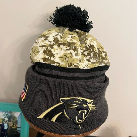 NFL Carolina Panthers Military patch winter Pom hat. - Picture 1 of 7